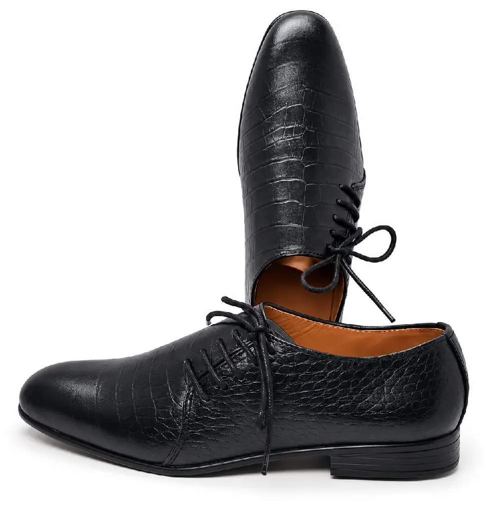 Polished Black Crocodile-Texture Oxford Shoes.webp